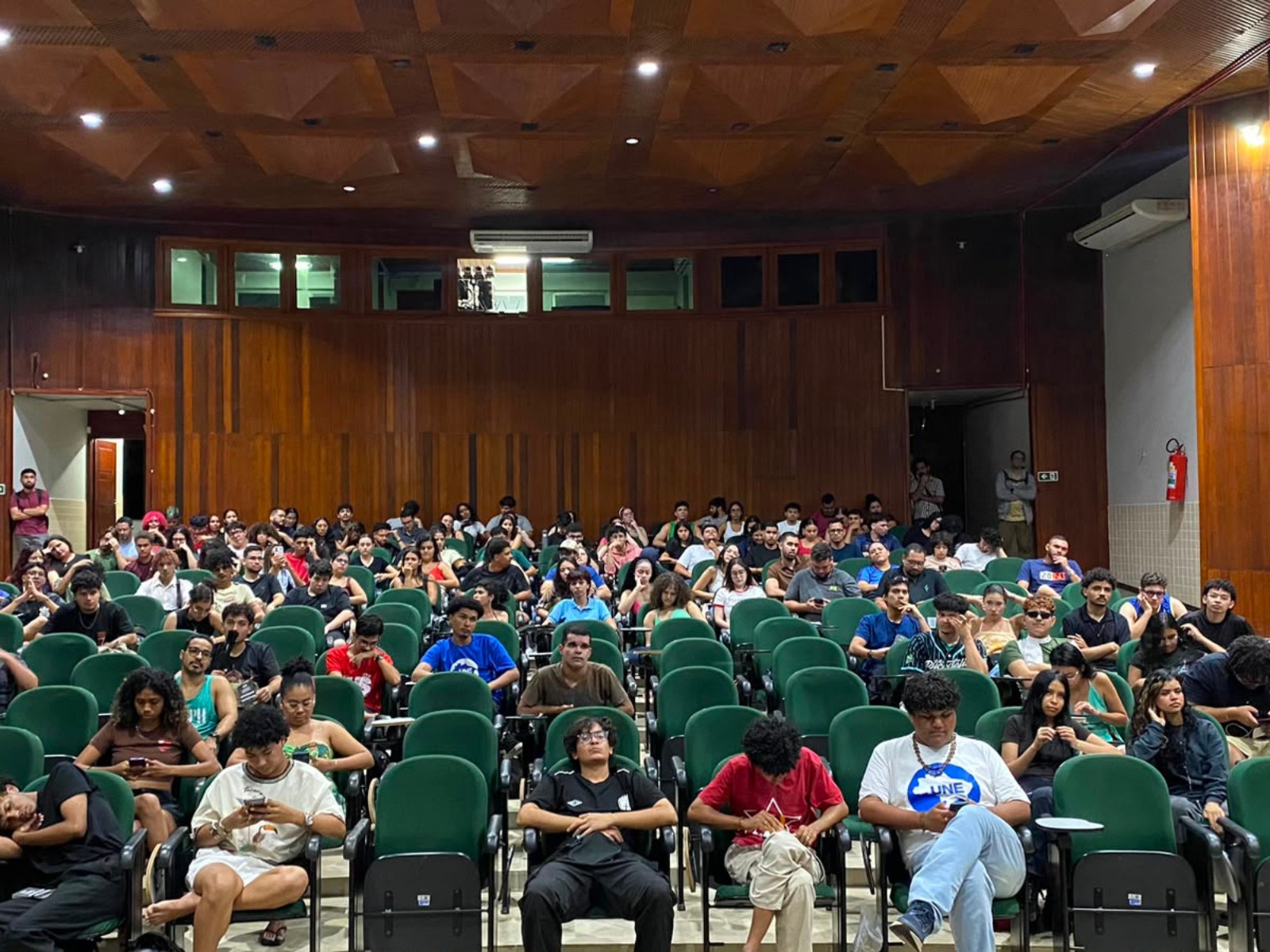 Brasil repudia revogação de visto de embaixadora nos EUA