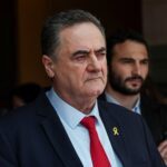 Dino pergunta a Fachin se assistiu ao vídeo de Fabio Porchat